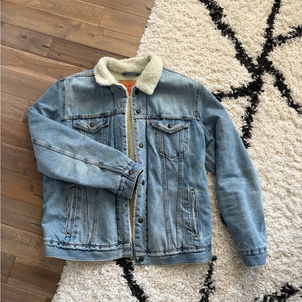 Levi's Blue Denim Jacket with Sherpa Lining